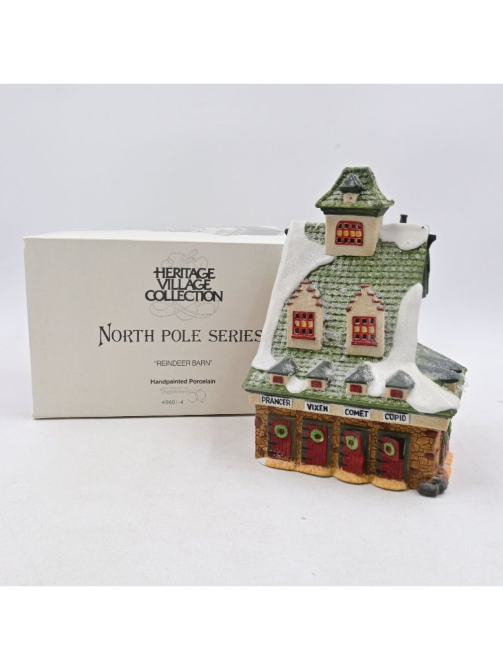 Department 56 Reindeer Barn North Pole Village 5601-4 Retired Christmas w/ Box